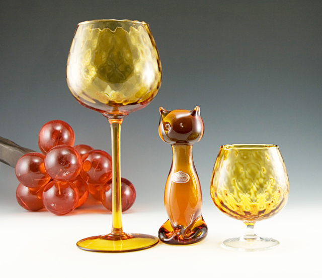 Set of Retro Italian Blown Glass Brandy Snifters - Image 2