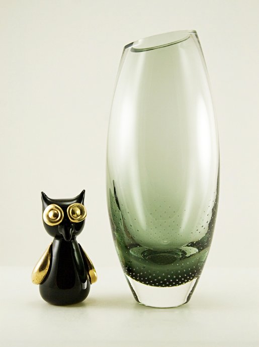 Sommerso Art Glass Geometric Trapped Bubble Vase - Image 3