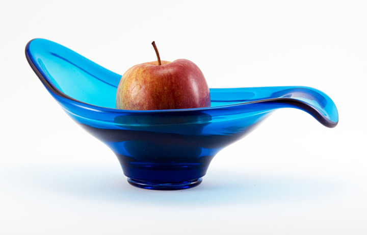 Swedish Modern Blown Glass Stretch Bowl by Viking - Image 3
