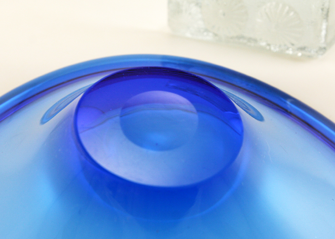 Swedish Modern Glass Bergdala Form Oblong Bowl - Image 3