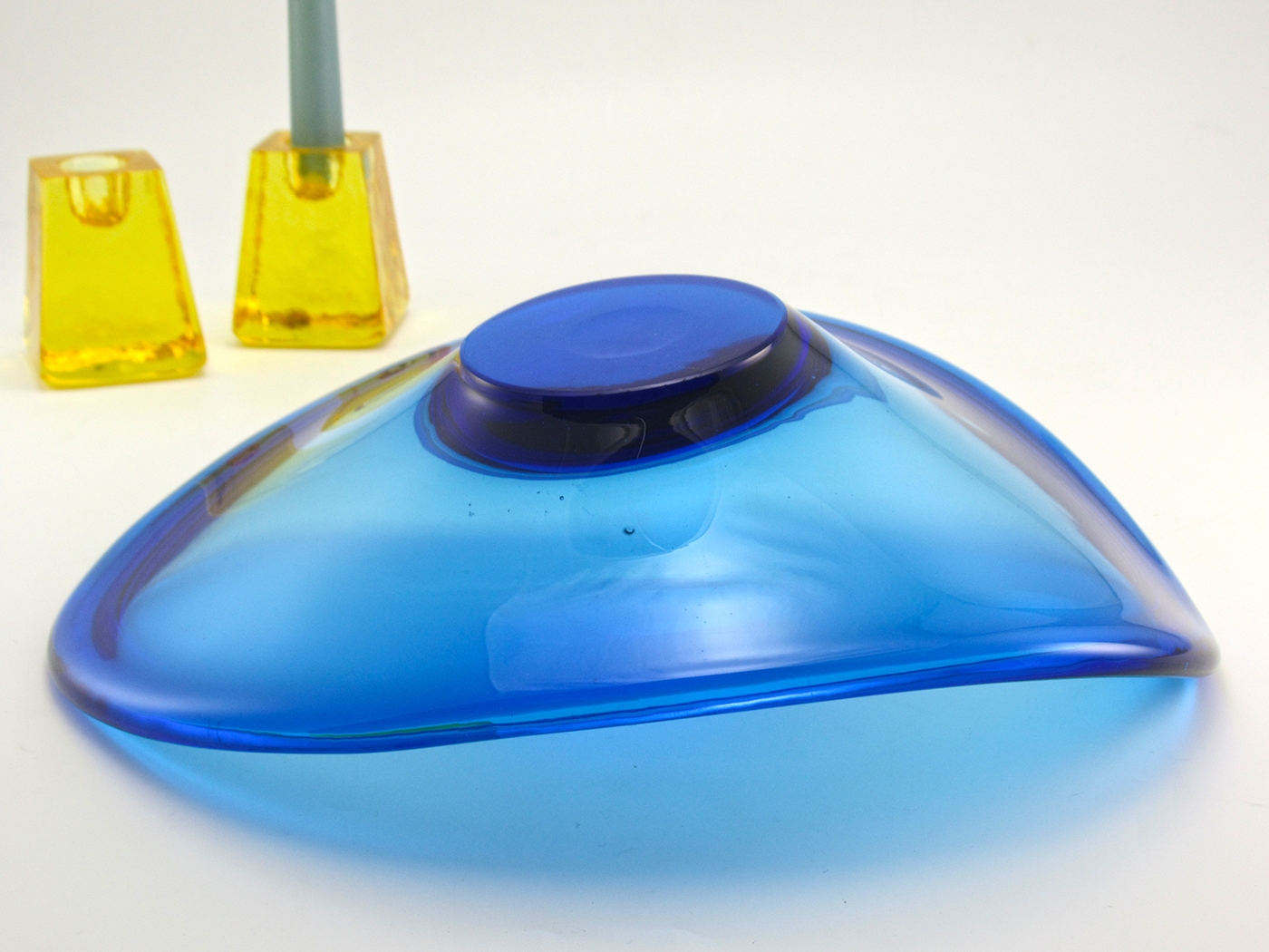 Swedish Modern Glass Bergdala Form Oblong Bowl - Image 2