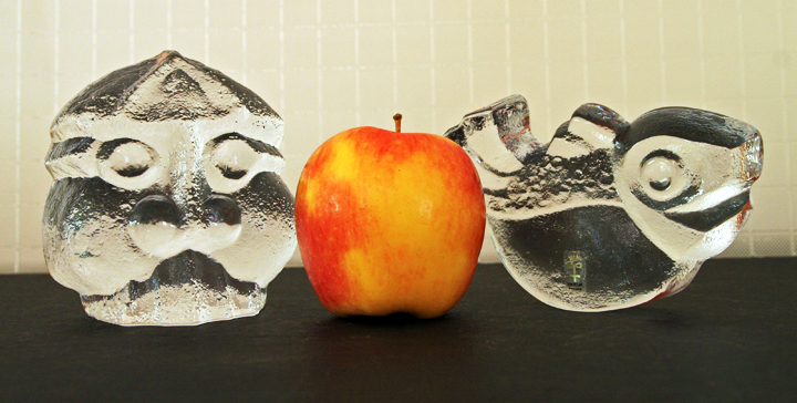 Swedish Primitive Art Glass Fish by Hellsten - Image 2