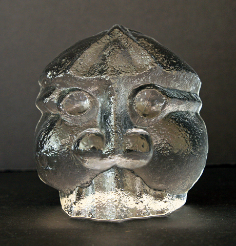 Swedish Primitive Vintage Art Glass Native by Hellsten - Image 4