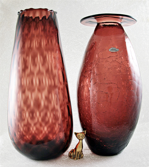 Tall Grape Amethyst Glass Italian Optic Vase - Image 2