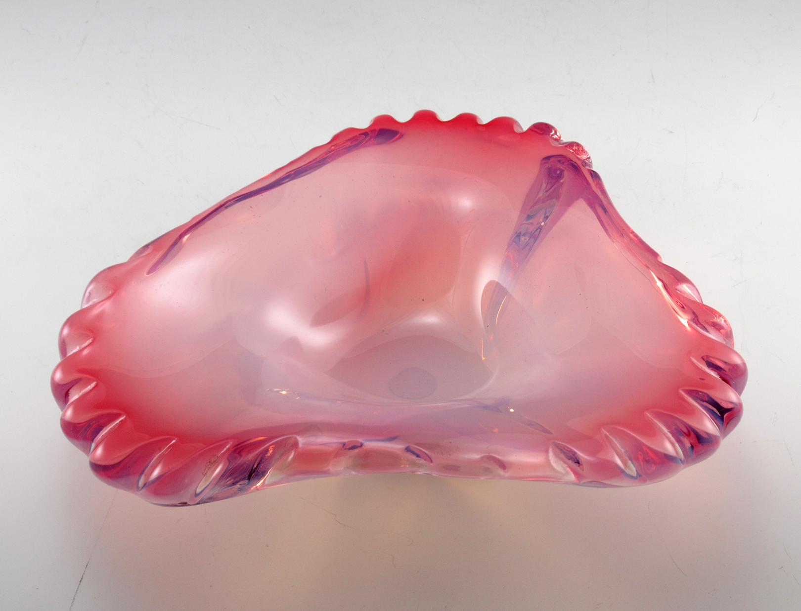 Fratelli Toso Murano Glass Pink Opaline Bowl Vintage - Image 4