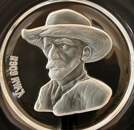 Van Gogh Portrait in Crystal Sandblasted Art Plate 1969 Val St. Lambert - Image 2