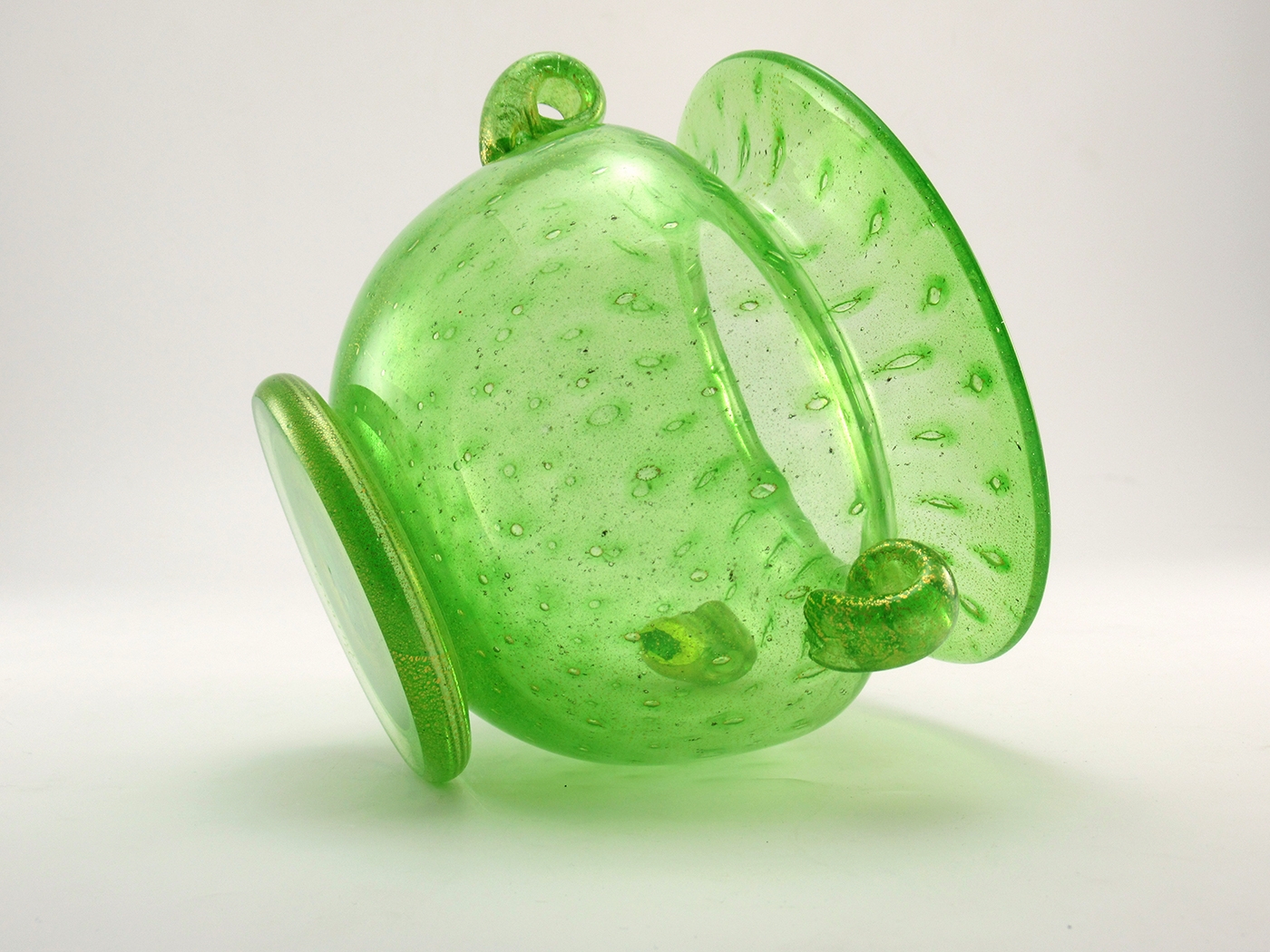 Signed Murano Glass Vase Lime with Bubbles and Gold Veils - Image 4