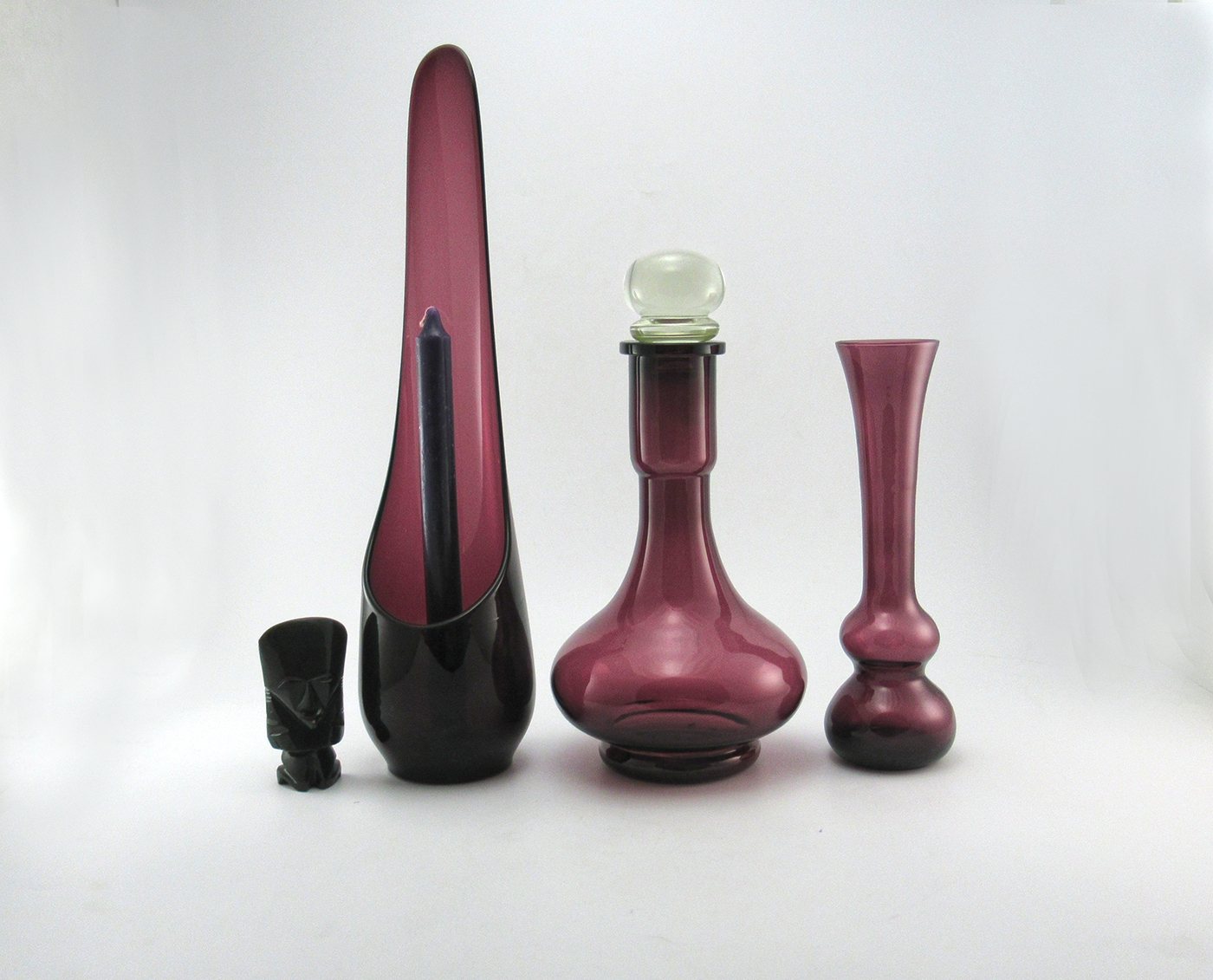 Blown Glass Decanter in Amethyst with Crystal Ball Stopper - Image 5