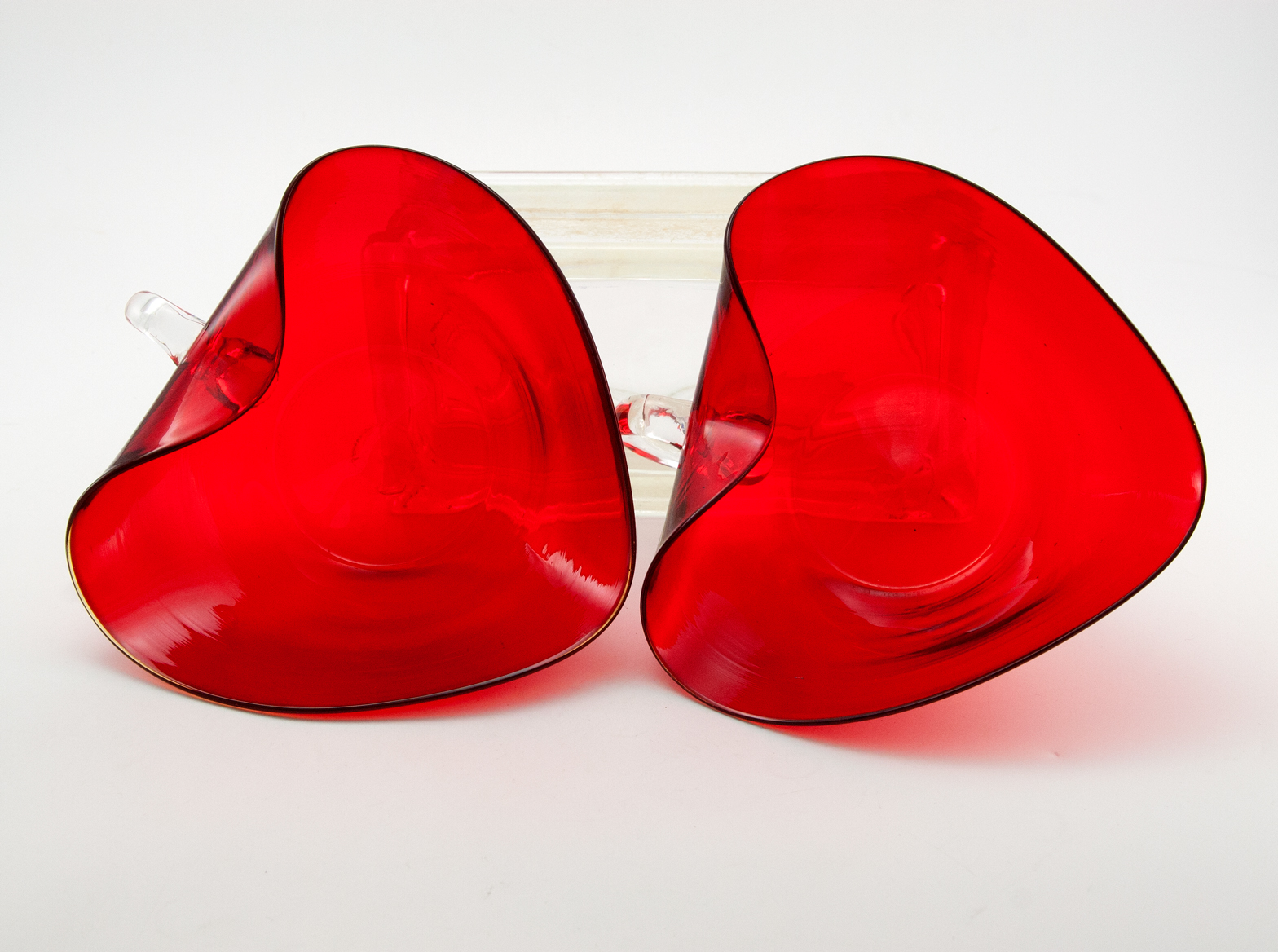Set of Vintage Art Glass Ruby Bowls by Pilgrim - Image 6
