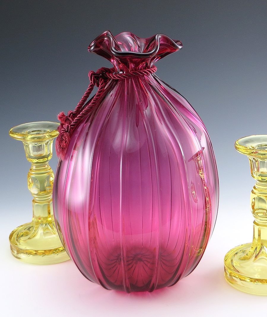 Vintage Cranberry Glass Bag Vase Pre-1970 by Pilgrim Art Glass - Image 2