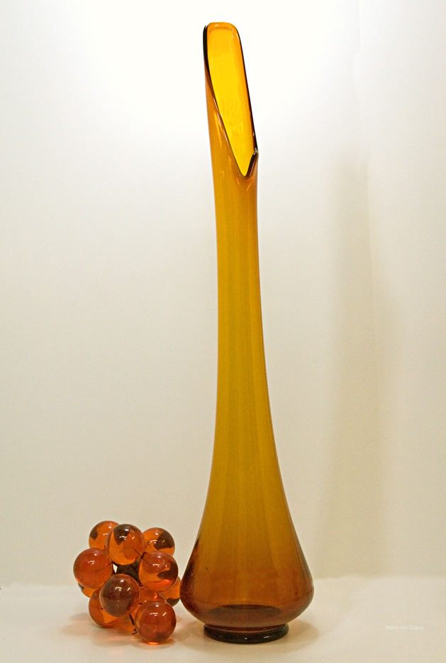 Retro Glass Floor Vase in Dark Amber - Image 3