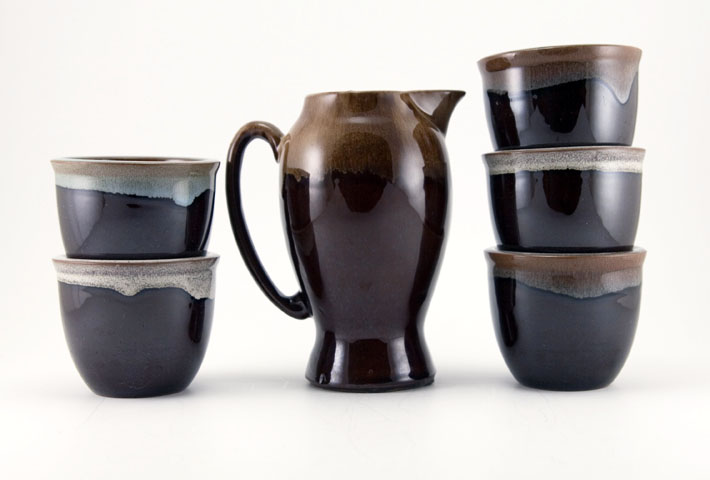 Vintage Japanese Redware Drip Jug - Image 3