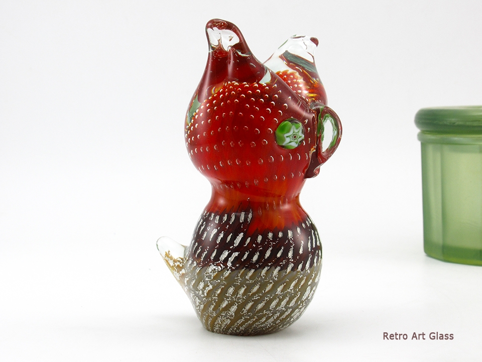 Murano Art Glass Owl with Millefiori Eyes, Silver Leaf and Trapped Bubbles - Image 2