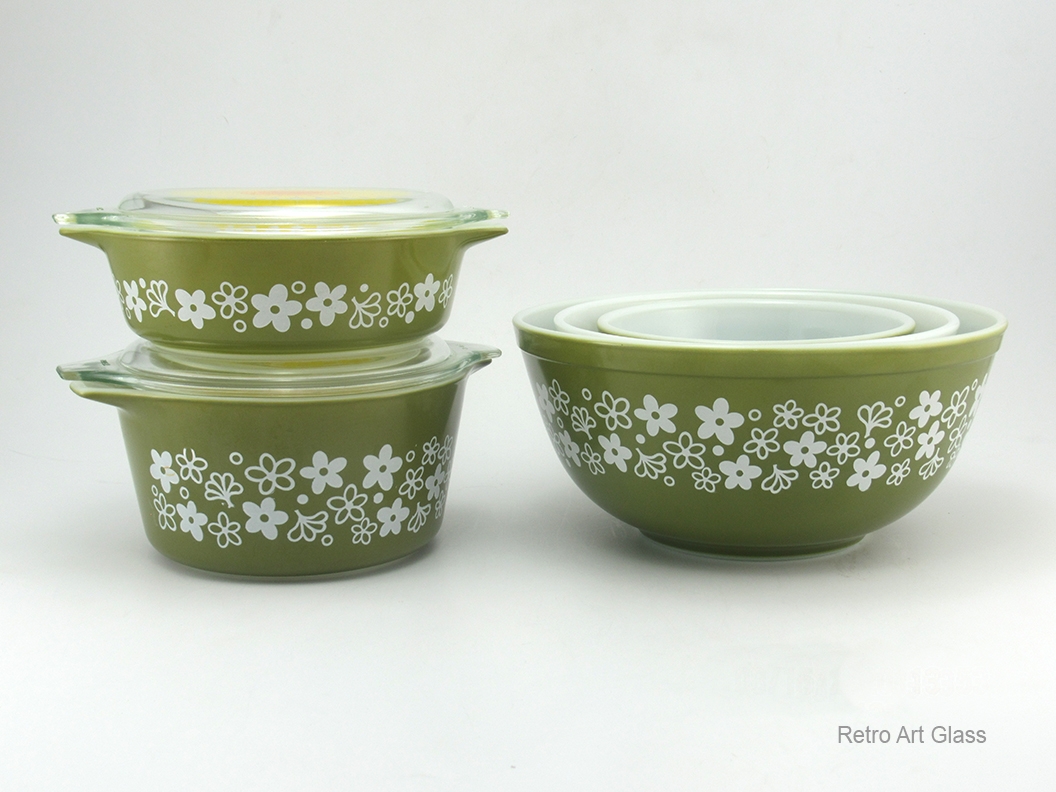Vintage Pyrex Casserole Dishes Spring Blossom with Daisy Promo Lids - Image 2