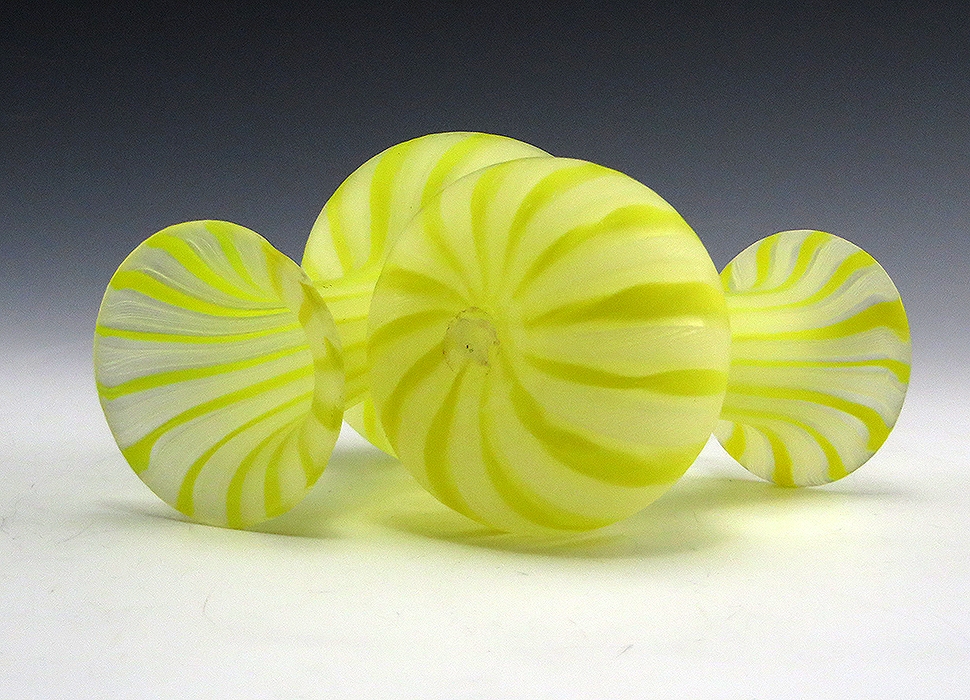 Zanfirico Filigree Glass Vintage Hand Blown Venetian Vanity Vase Set - Image 3