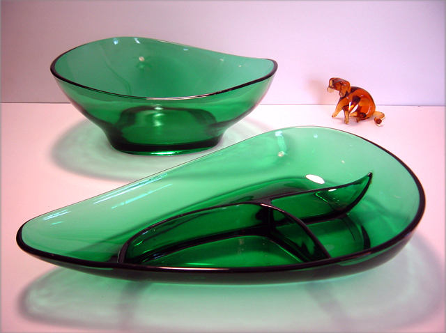 Mid-Century Modernistic Servers by Duncan Miller