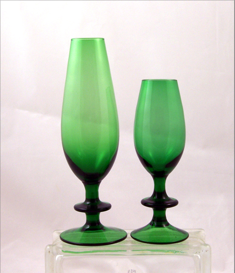 Green Atomic Style Blown Glass Vase Set