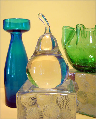 Hand Blown Solid Crystal Glass Pear - Image 2