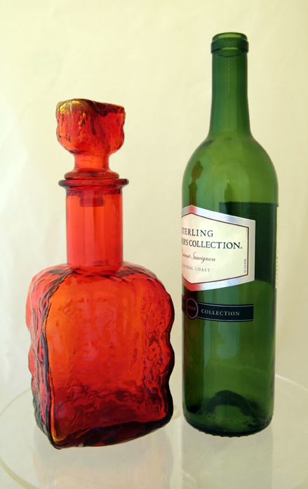 Retro Bark Glass Decanter in Hot Orange - Image 2