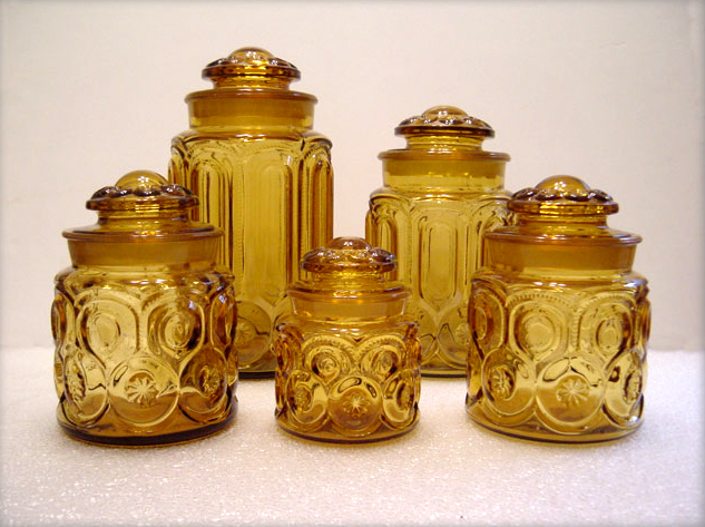 L.E. Smith Kitchen Canister Set
