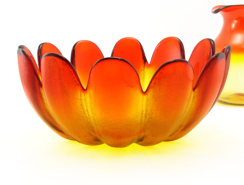 Large Heavy Amberina Glass Lotus Petal Bowl Mid-Century USA
