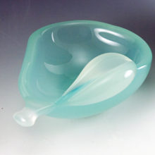 Beautiful pear dish made by 1950's Italian glass master.
