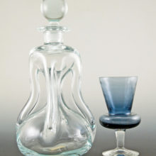 Stunning crystal Kutrolf decanter in ghosted sapphire blue.