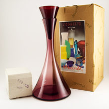 This stunner has the original label (V.Nason&C Murano Italy), box, literature, and is permanently engraved near the base with 'V Nason'.