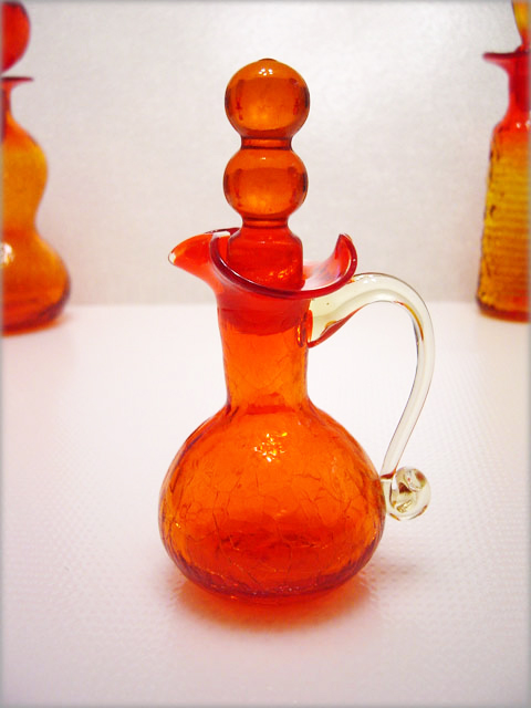 Rainbow Art Glass #891 Tangering Crackle Cruet with Double Ball Stopper.