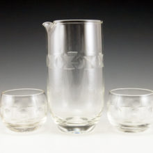 Perfect for the romantic 'cocktails for two' setting.