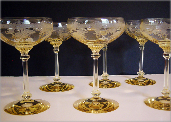 Set of 6 Heisey Old Dominion etched glass champagne stems in "Sahara" Heisey part no. 3380 tall stem saucer champagne 6 oz.