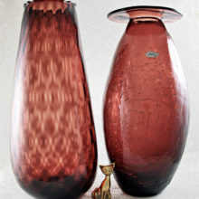 Blenko Art Glass purple amethyst crackle glass vase with new label.