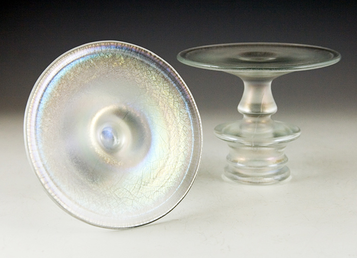 Original Fenton catalog part no. 316, circa 1920 - 1930. Measure just under 4" tall on a 4½" wide base. Beautifully preserved and rare set. Over 80 years old.