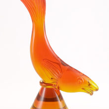 Scarce mid-20th century vintage fish figurine in Persimmon by Viking Art Glass, USA. 1960's catalog part no. Epic #1320. Made in the 1960's to 1970's.