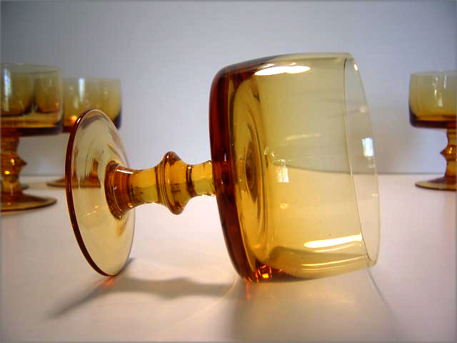 The blown glass cocktail set is made with quality glass and design.