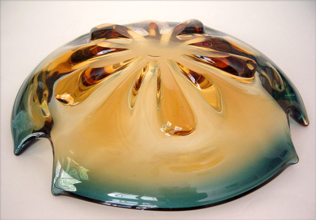 Beautiful Coloring, Blue to Amber.