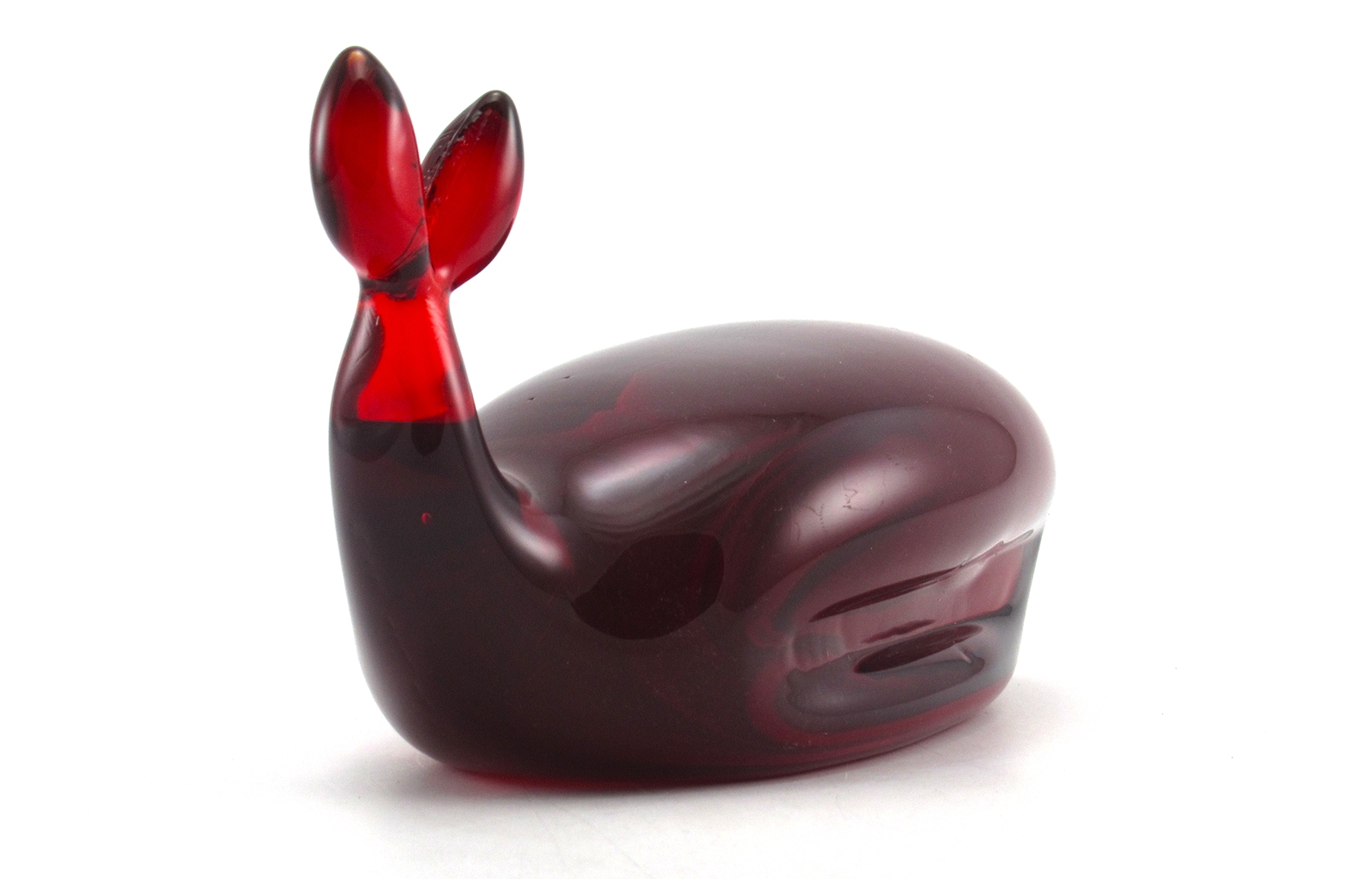 Ruby Whale Vintage Figurine by Viking Art Glass Beautiful and Big - Image 4