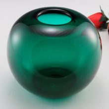 Blenko Glass Nile or Juniper rose bowl pre-designer. This beauty was designed by Bill Blenko himself. It is a pre-1947 design, part no. 3615 S or M.